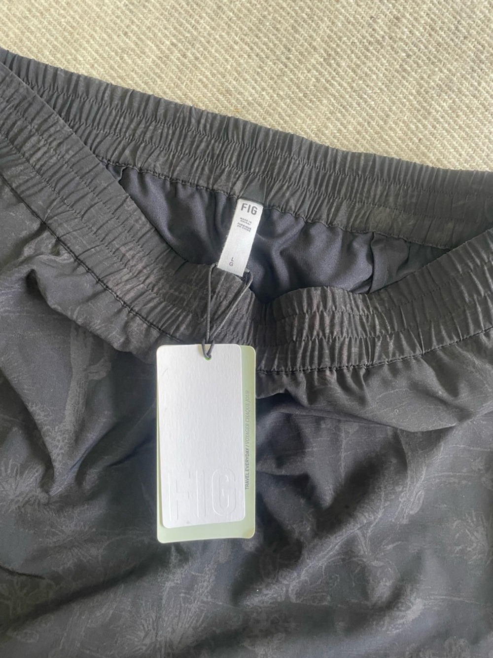 Fig Stretch Pull-On Skort with Subtle Jacquard Print - Picture 3 of 5